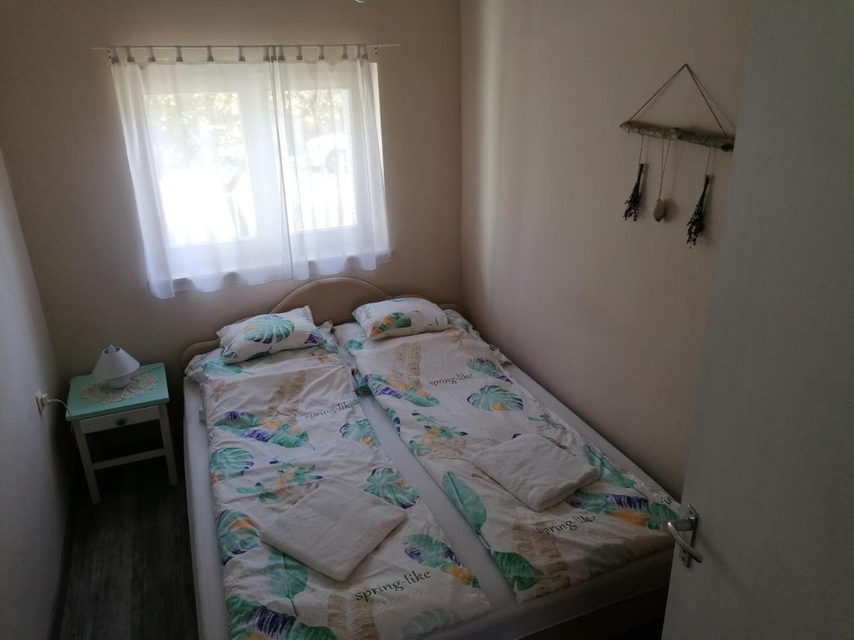 Mezőkövesd Menta Apartman מראה חיצוני תמונה