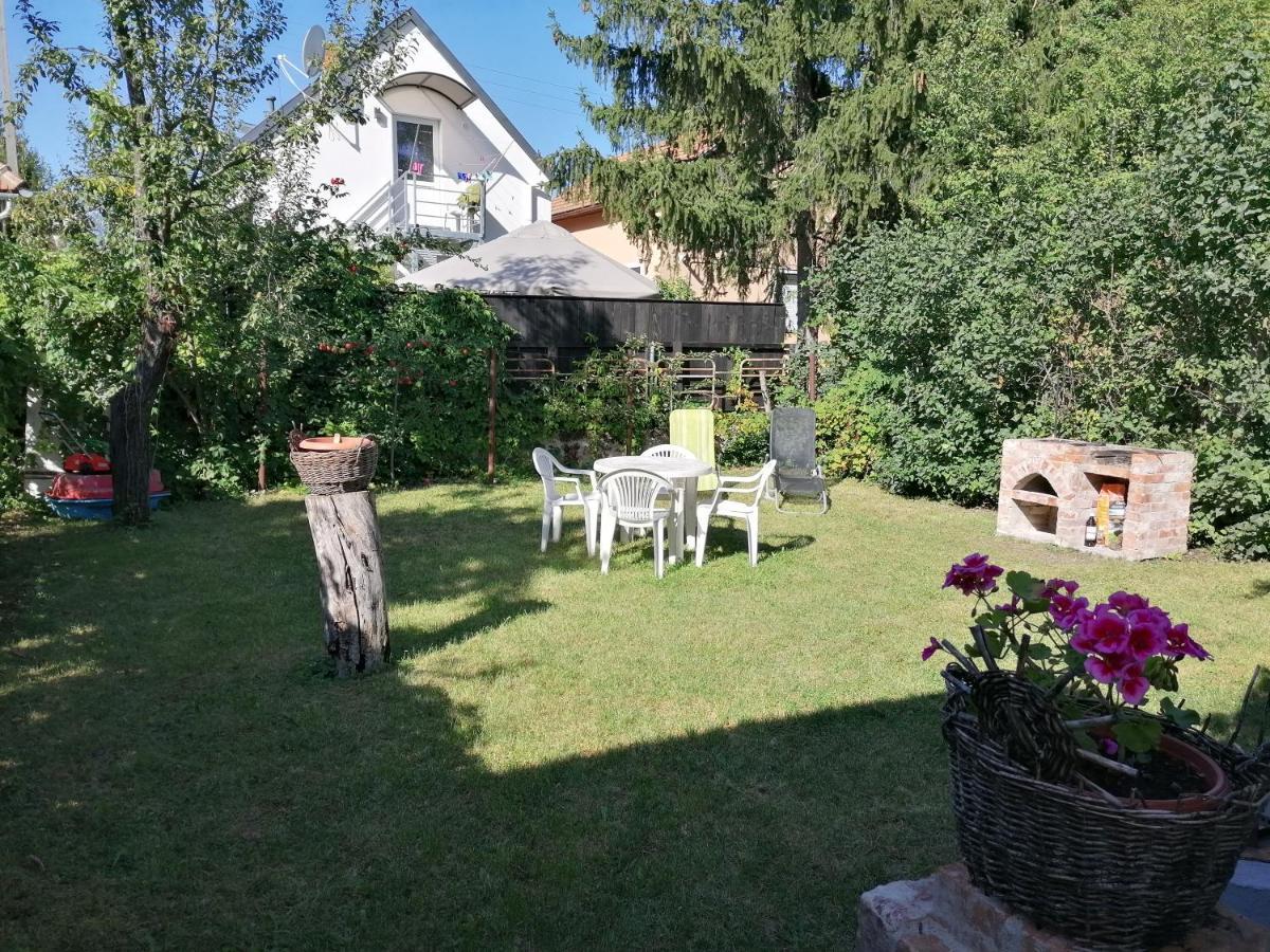 Mezőkövesd Menta Apartman מראה חיצוני תמונה