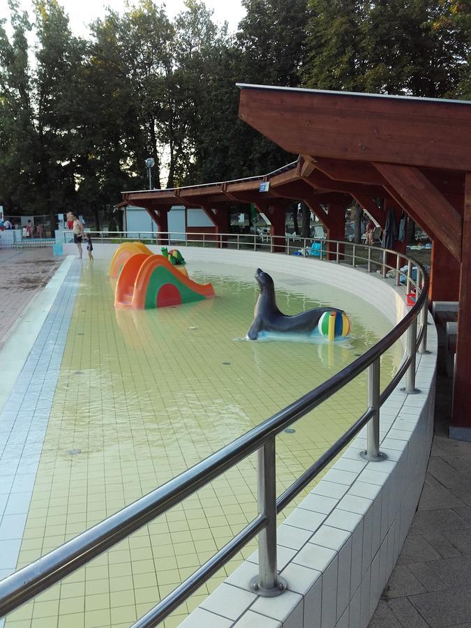Mezőkövesd Menta Apartman מראה חיצוני תמונה